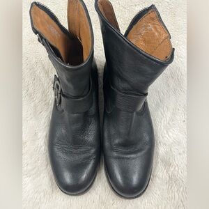 FRYE/tyler✨women’s boots ✨7B✨black